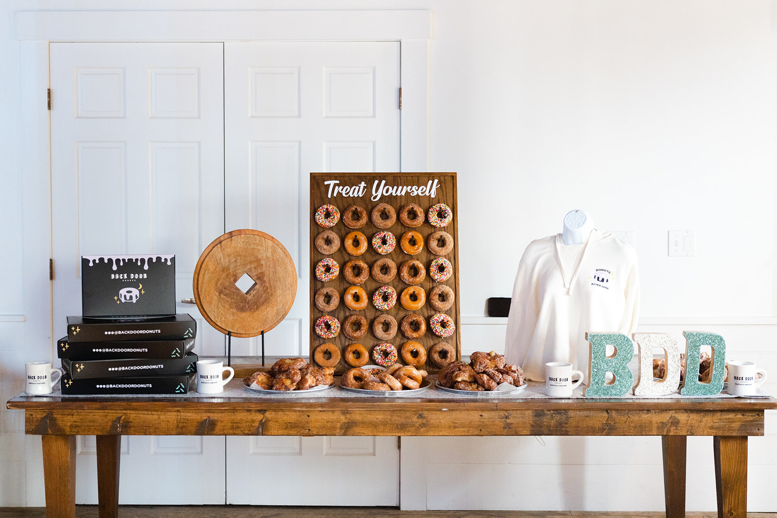 Back Door Donuts dessert