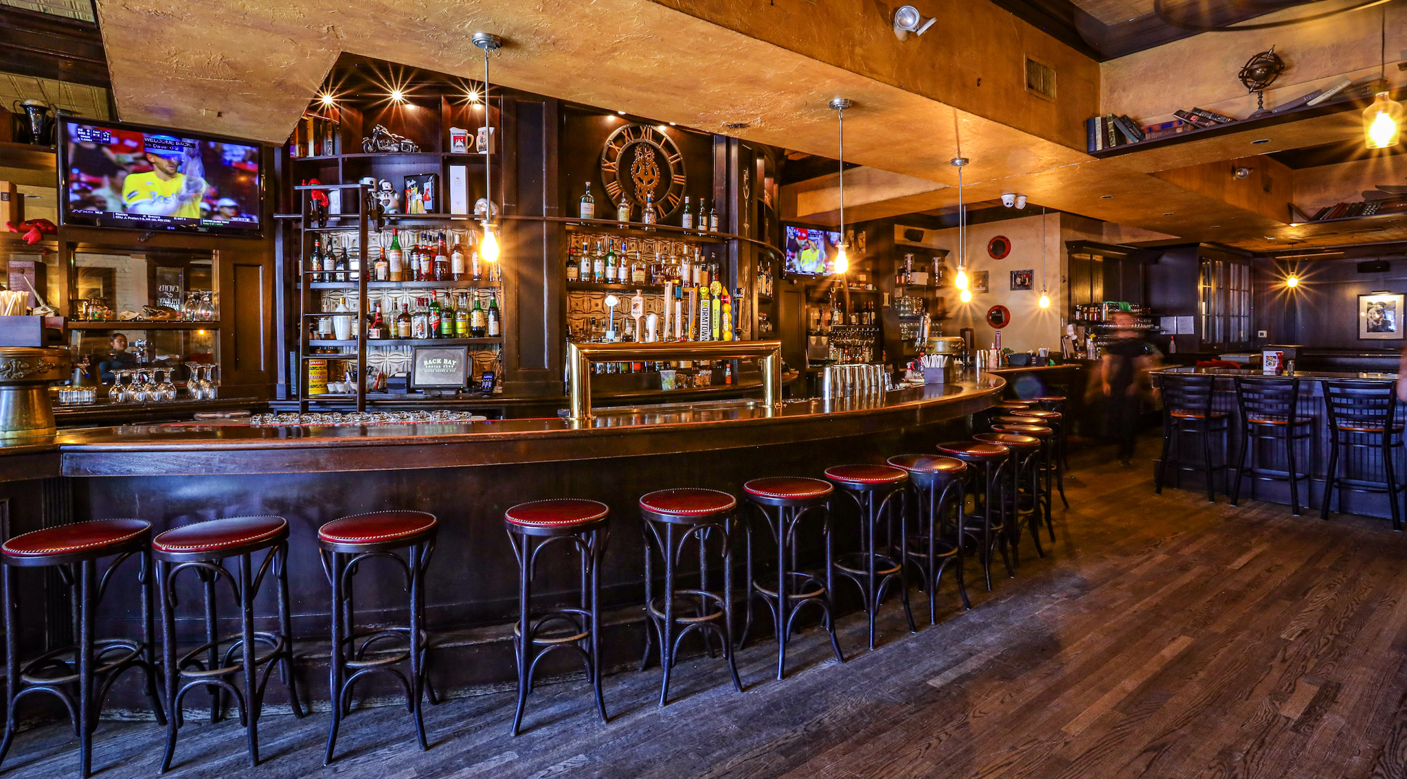 Rochambeau brasserie at evening service