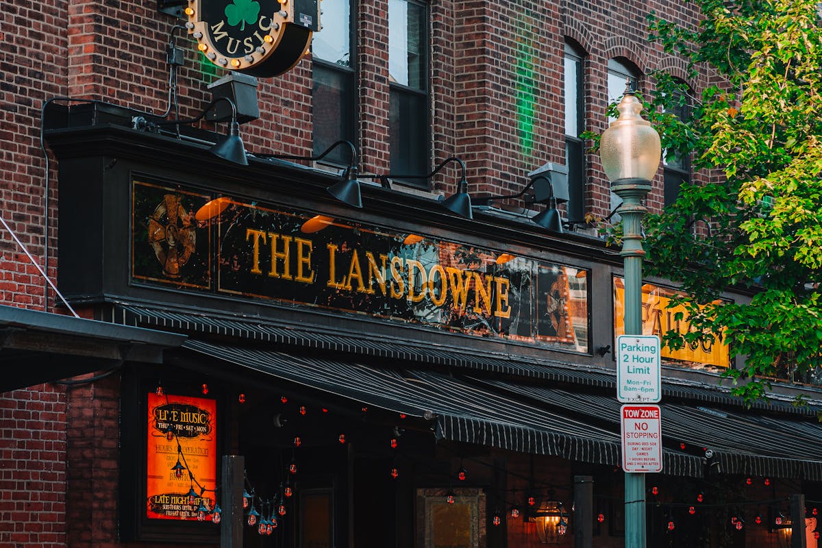Rochambeau brasserie afternoon light