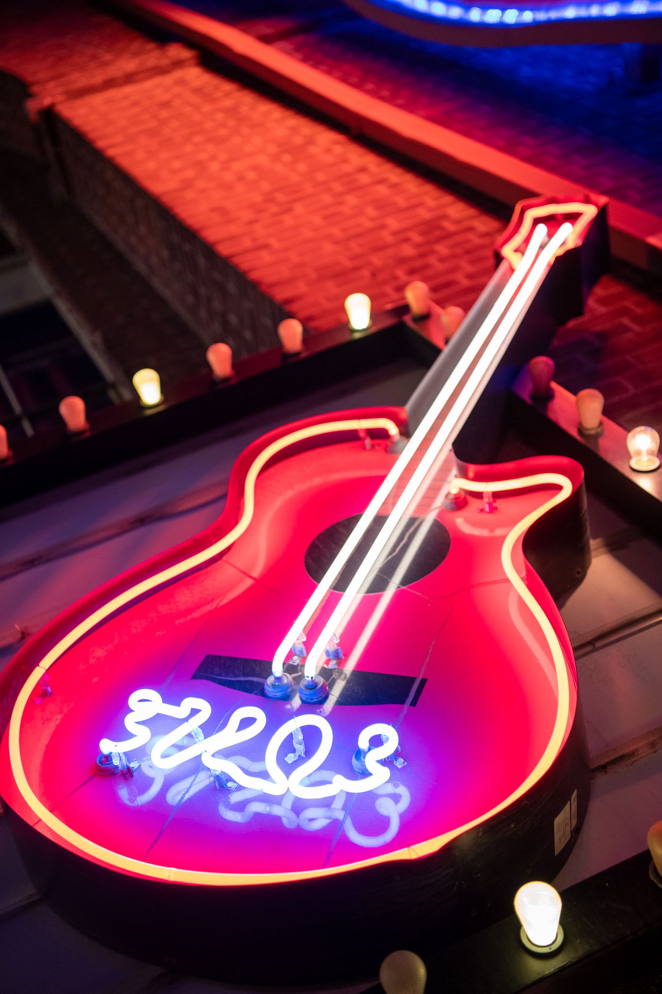 Come on in and Listen to Houston Bernard! | Loretta's Last Call | Country Bar in Boston, MA