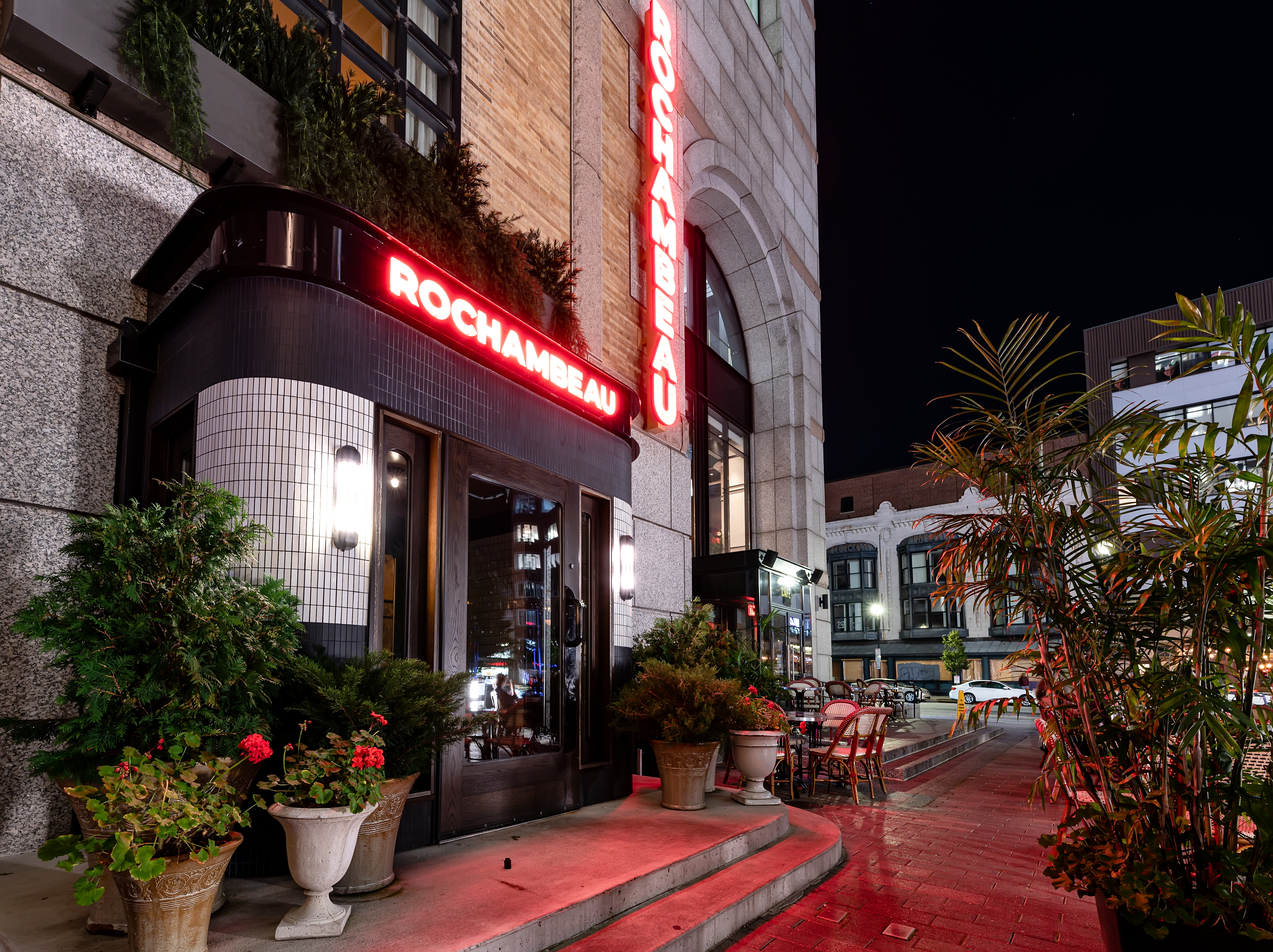 Get Ready For Fall with Beer, Cider, & Seltzer! | Rochambeau | Café, Restaurant & Bar in Boston, MA